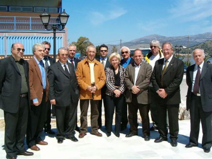 &Epsilon;&kappa;&delta;&eta;&lambda;ώ&sigma;&epsilon;&iota;&sigmaf; &Mu;&nu;ή&mu;&eta;&sigmaf; &Alpha;&nu;&tau;ώ&nu;&eta; &Tau;&rho;ί&tau;&sigma;&eta; &Iota;&Kappa;&Iota; 2005