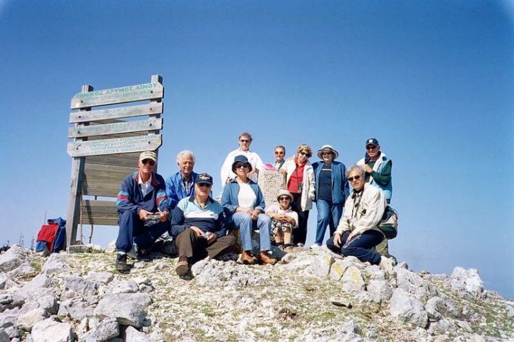 &Pi;&epsilon;&rho;&iota;ή&gamma;&eta;&sigma;&eta; &sigma;&tau;&omicron;&nu; &Alpha;ί&nu;&omicron; 2004